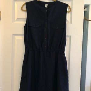 Old Navy sleeveless button down dress
